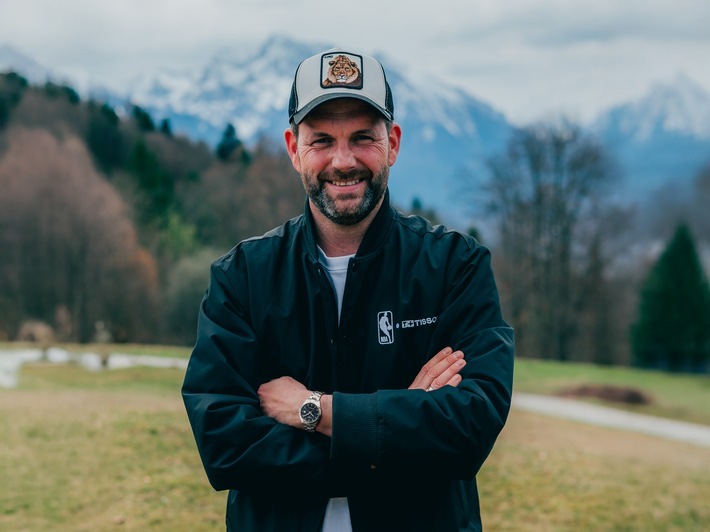 Tissot begrüßt Matthias Killing als Friend of the Brand in Deutschland / Weiterer Text über ots und www.presseportal.de/nr/148436 / Die Verwendung dieses Bildes für redaktionelle Zwecke ist unter Beachtung aller mitgeteilten Nutzungsbedingungen zulässig und dann auch honorarfrei. Veröffentlichung ausschließlich mit Bildrechte-Hinweis.