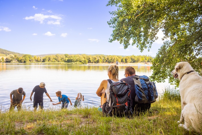 Weimarer Land_Hohenfelden-Wandern © Mario Hochhaus_WLT.jpg