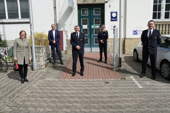 POL-GOE: Amtswechsel beim Polizeikommissariat Einbeck: Stefan Roddewig als neuer Kommissariatsleiter begrüßt