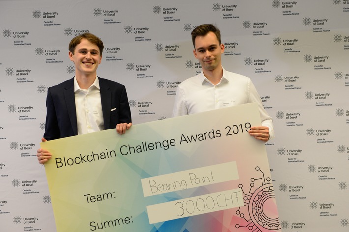 Blockchain Challenge 2019: BearingPoint holt gemeinsam mit Studenten Auszeichnung