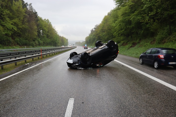 POL-PPTR: 9 witterungsbedingte Verkehrsunfälle in 24 Stunden im Dienstbezirk der Polizeiautobahnstation Schweich mit 3 verletzten Personen.