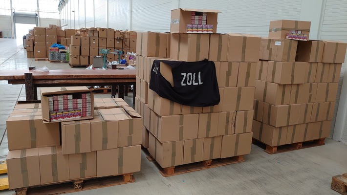 ZOLL-BB: Polnische Zigarettenbande zerschlagen
