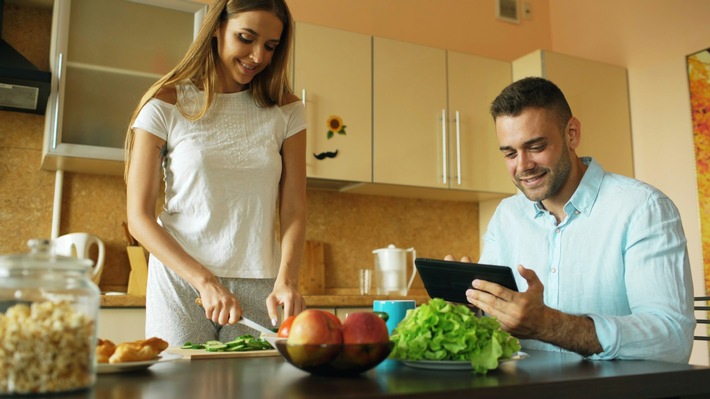 Ernährungsexperte warnt: Studien zeigen wie offizielle Ernährungsempfehlungen Fettlebererkrankungen und Diabetes begünstigen