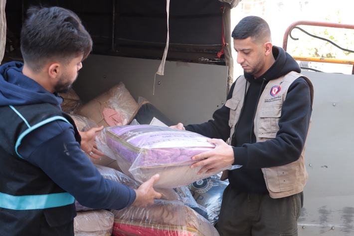 Schweiz soll Verstösse gegen Völkerrecht im Nahen Osten klar benennen / Caritas fordert Konsequenzen in der Schweizer Aussenpolitik und mehr Druck für humanitären Zugang