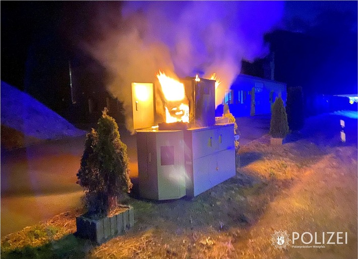 POL-PPWP: "Blitzer" geht in Flammen auf - Zeugen gesucht!