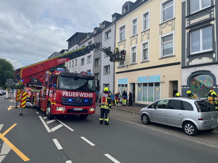 FW-OB: Küchenbrand auf der Buschhausener Str.