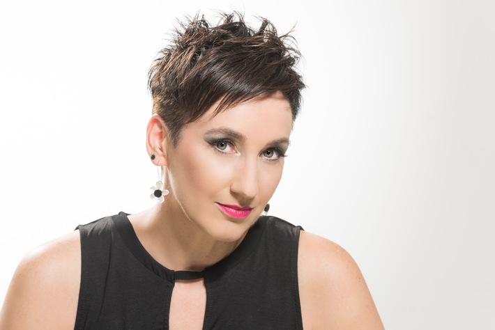 Neu: Hair Sun Intercoiffure präsentiert atemberaubende Farbnuancen für die Sommerfrisuren 2016