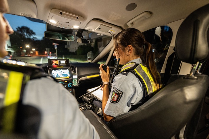 POL-ME: Schuppen in Brand gesetzt - die Polizei ermittelt - Haan - 2407058