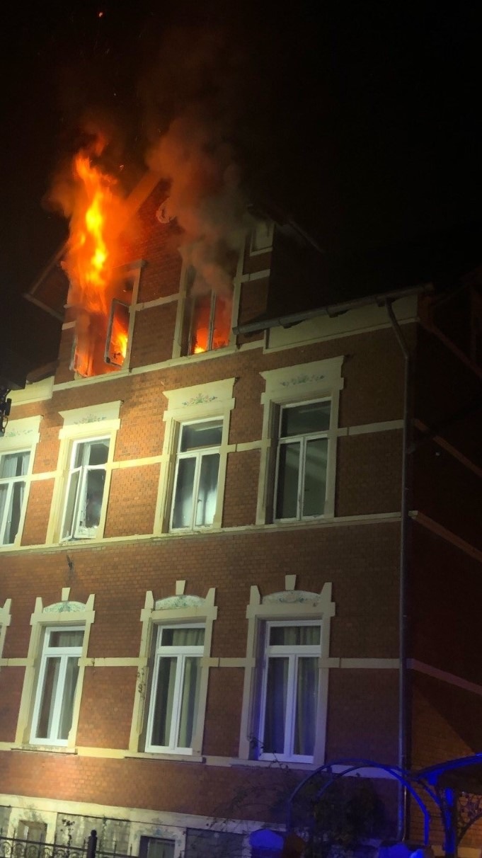 POL-GÖ: (624/2018) Wohnungsbrand in einem Mehrparteienhaus; keine verletzten Personen.
Göttingen, Walkemühlenweg, Donnerstag, 22.11.2018 gg. 02.20 Uhr