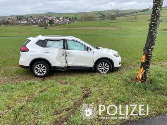 POL-PPWP: Unfall verursacht und weitergefahren