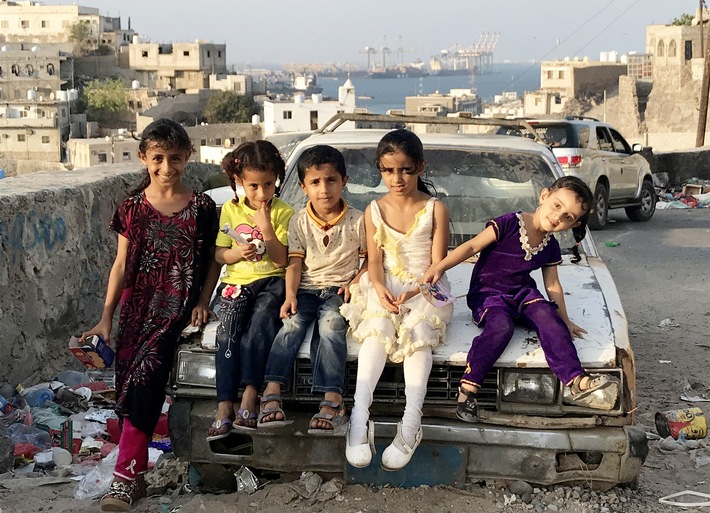 Kinder im Krieg: 3sat zeigt Schweizer Dokumentationen über die Lage im Jemen und das Schicksal einer syrischen Familie