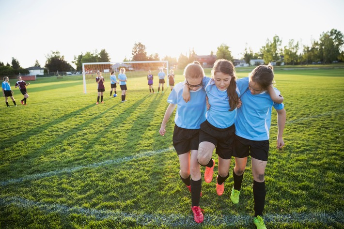 Unfall beim Vereinssport - So sind Kinder richtig abgesichert