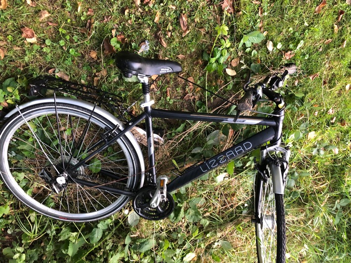 POL-BO: Nach Suchaktion am Ümminger See - Wer kennt dieses Fahrrad?