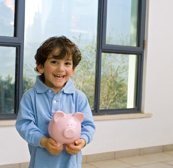 Weltspartag am 29. Oktober - Wie Kinder von klein auf lernen, mit Geld umzugehen (mit Bild)