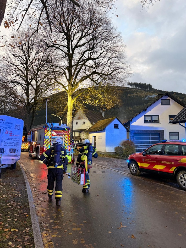 FW-PL: Ortsteil Pasel - Brand in Mehrfamilienhaus