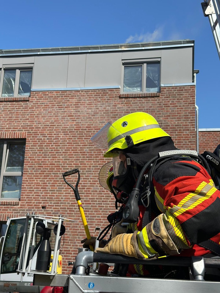 FW-SE: Dachstuhlbrand in Kaltenkirchen