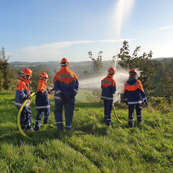 FW Schalksmühle: Berufsfeuerwehrtag bei der Jugendfeuerwehr