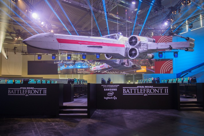 gamescom 2017: Gigantische Bauten am Stand von Star Wars Battlefront II