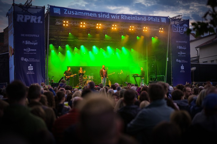 Deutschlands erster landesweiter Privatsender RPR1. feiert seinen 40. Geburtstag