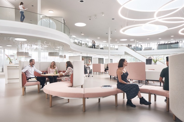 Sedus_Smart_Office_in_Dogern / Weiterer Text über ots und www.presseportal.de/nr/43223 / Die Verwendung dieses Bildes ist für redaktionelle Zwecke unter Beachtung ggf. genannter Nutzungsbedingungen honorarfrei. Veröffentlichung bitte mit Bildrechte-Hinweis.
