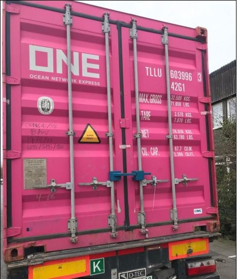 POL-DU: Neumühl: LKW-Anhänger gestohlen - Wer hat diesen pinken Container gesehen?
