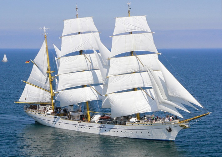 Segelschulschiff "Gorch Fock" in See