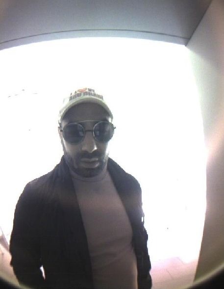 POL-SU: Senior Opfer eines Trickdiebes - Ãffentlichkeitsfahndung