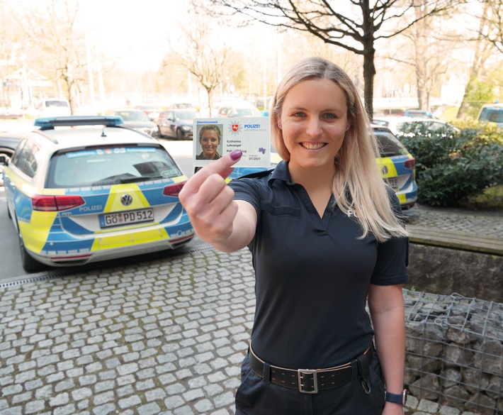 POL-GOE: Modern, kompakt und fälschungssicher: Neuer elektronischer Dienstausweis für die Polizei Niedersachsen