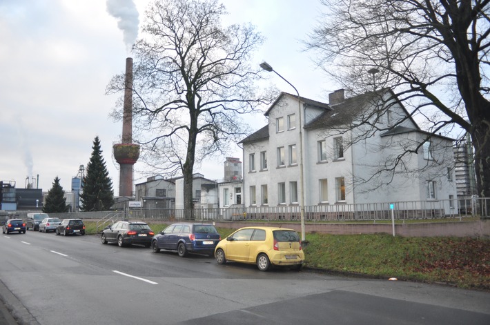 POL-NOM: Einbruch in Verwaltungsgebäude einer großen Fabrik in Bodenfelde Täter erbeuten Bargeld in vierstelliger Höhe