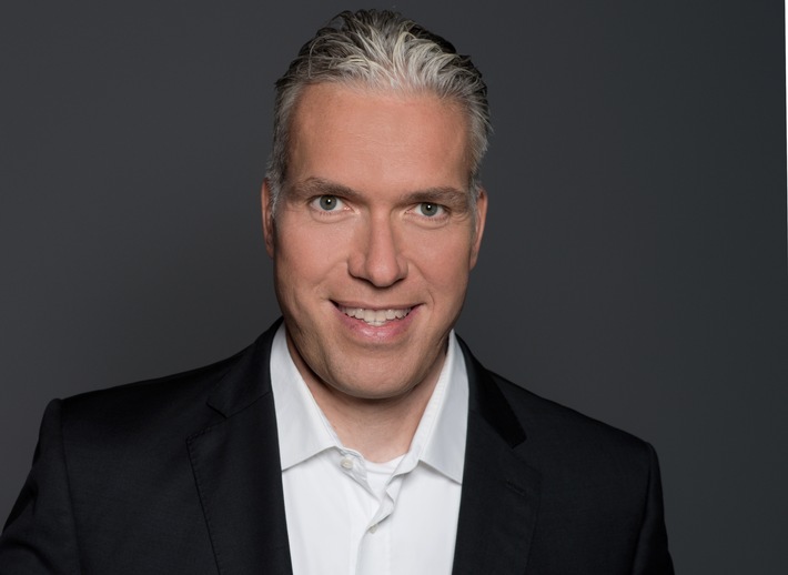 Geschäftsführung wieder komplett: Dirk Hoffmann wird neuer kaufmännischer Geschäftsführer der Messe Berlin