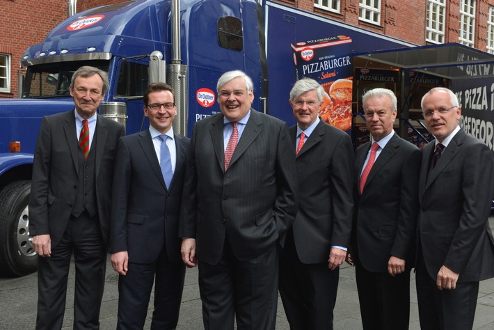 Pressekonferenz Dr. Oetker GmbH 2014 / Zufriedenstellendes Jahr 2013 für Dr. Oetker (FOTO)