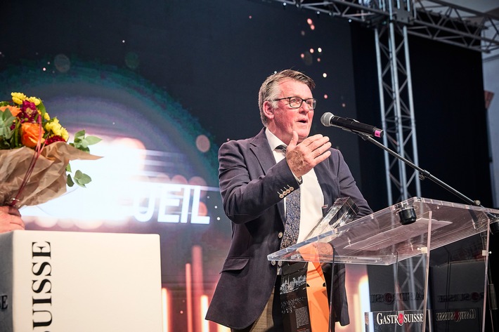 Craig Penlington mit "Flamme de l