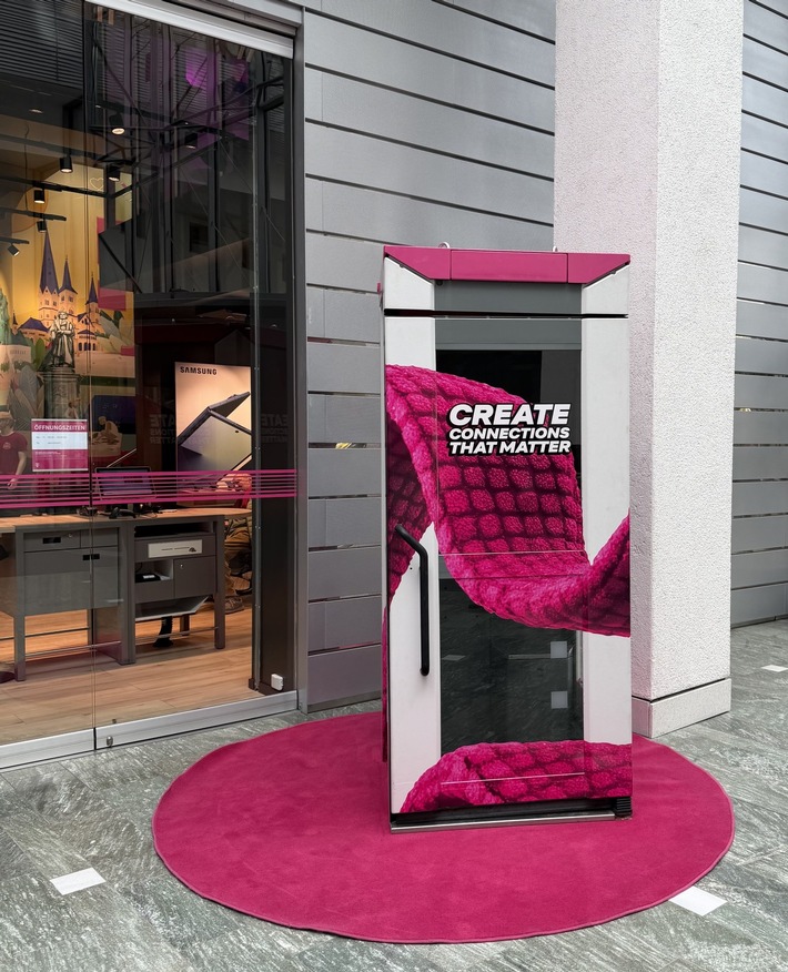 Information trifft Emotion: 60 Stunden Livestream und Weltrekordversuch bei der Deutschen Telekom