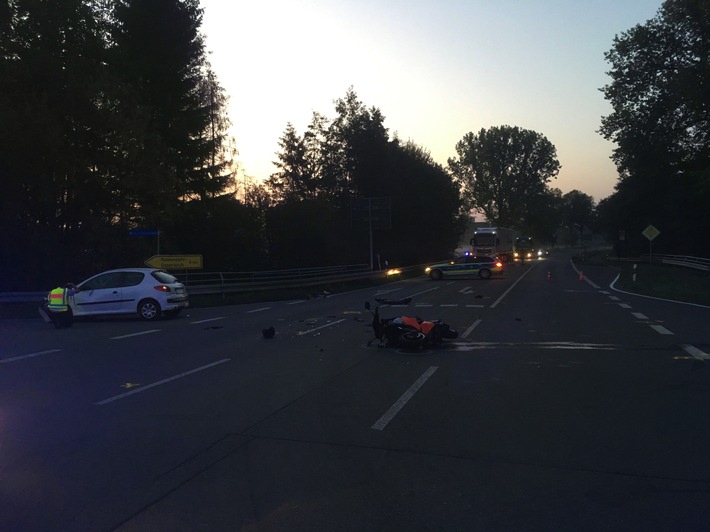 POL-COE: Coesfeld, B 474, Höven / Rollerfahrer bei Unfall schwer verletzt
