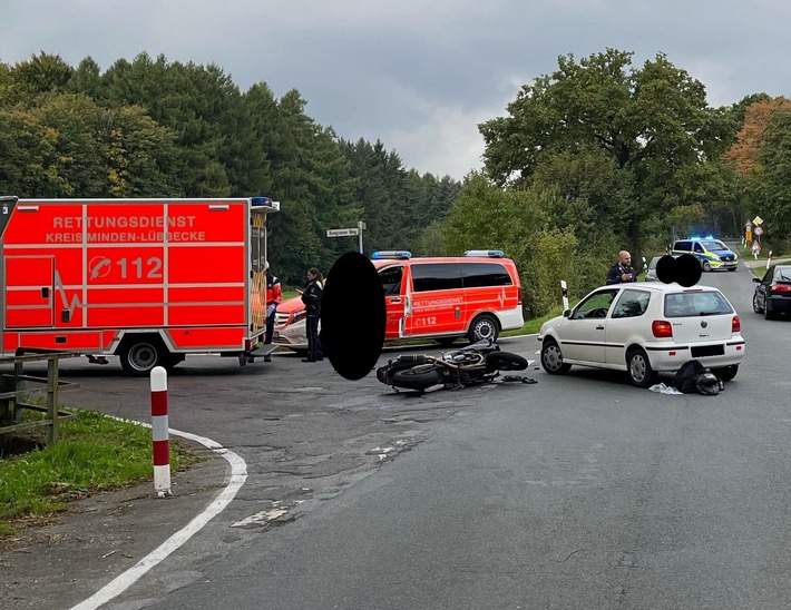 POL-MI: Motorradfahrer bei Abbiegevorgang verletzt