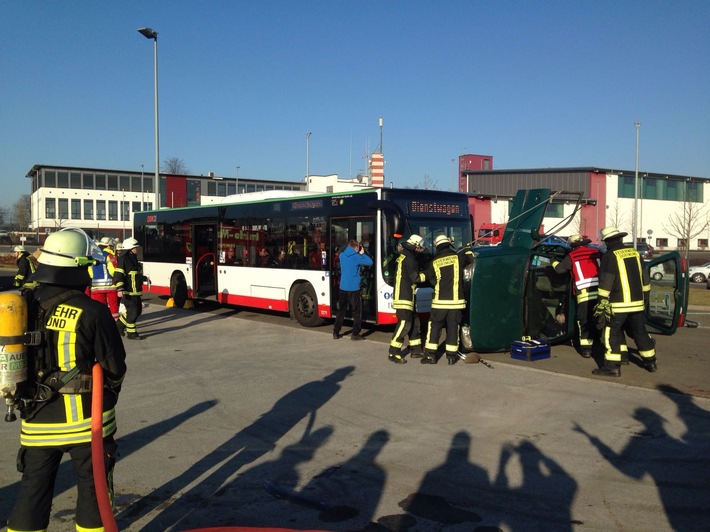 FW-DO: Praxistag am Ausbildungszentrum der Feuerwehr Dortmund