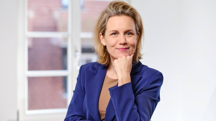 Janine Lampprecht / Weiterer Text über ots und www.presseportal.de/nr/179527 / Die Verwendung dieses Bildes für redaktionelle Zwecke ist unter Beachtung aller mitgeteilten Nutzungsbedingungen zulässig und dann auch honorarfrei. Veröffentlichung ausschließlich mit Bildrechte-Hinweis.