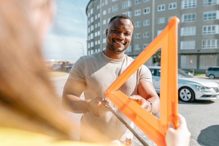 Gesetzlich obligatorische Ausrüstung – Was muss nach Schweizer Gesetz zwingend im Auto mitgeführt werden?