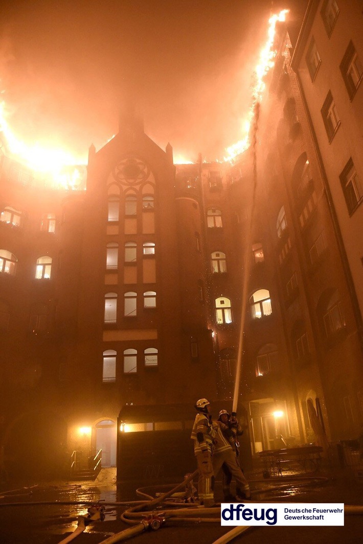 Der einfache Ruf nach einfachen Lösungen / Silvesterbilanz aus Sicht der Fachgewerkschaft