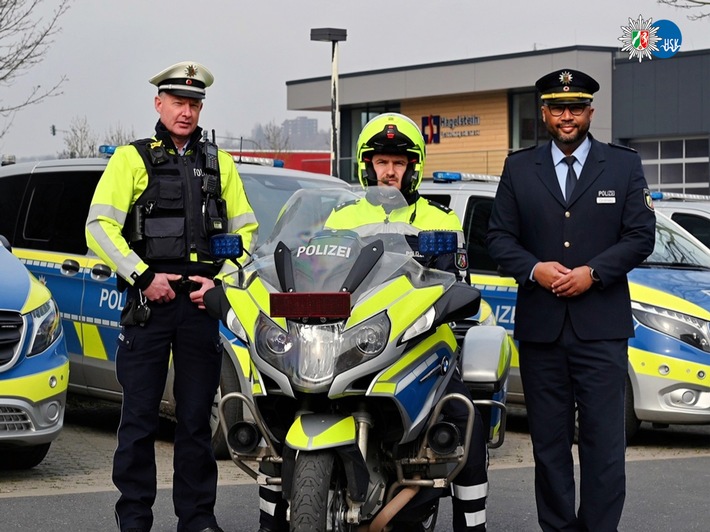 POL-HSK: Schwerpunktkontrollen am Sorpesee - Polizei zieht klare Linie im Motorradverkehr
