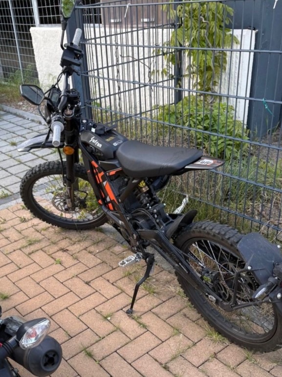 POL-DA: Griesheim: Roller (666-JFZ) gestohlen / Polizei ermittelt und sucht Zeugen