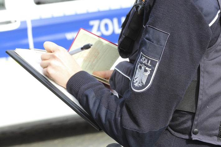 HZA-HN: Zoll prüft Bäckerei und deckt Schwarzarbeit auf