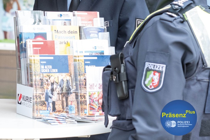 POL-RE: Bottrop: Polizei mit Infostand auf dem Feierabendmarkt - PräsenzPlus