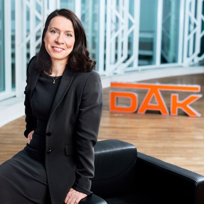Dr. Ute Haase startet als neues Vorstandsmitglied der DAK-Gesundheit