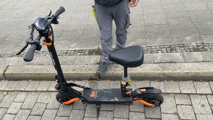 POL-OS: Osnabrück: Polizisten ziehen E-Roller aus dem Verkehr