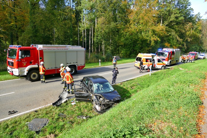 FW Stockach: Verkehrsunfall auf der B313