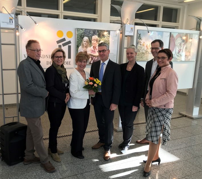 Fotoausstellung "Engagement zeigt Gesicht" am 16. November 2018 in Dresden eröffnet.