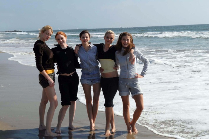&quot;Germany&#039;s next Topmodel - by Heidi Klum&quot;: Ausziehen zum Anmalen am Malibu Beach