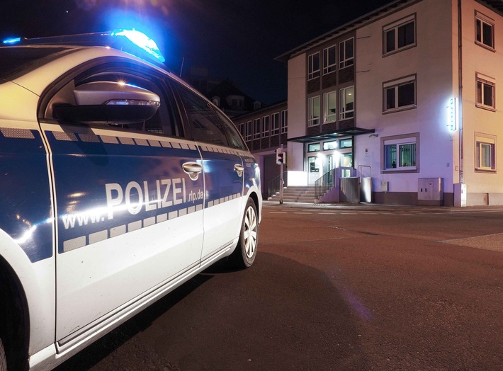 POL-PDLU: Frankenthal - Verkehrsunfallflucht mit Personenschaden