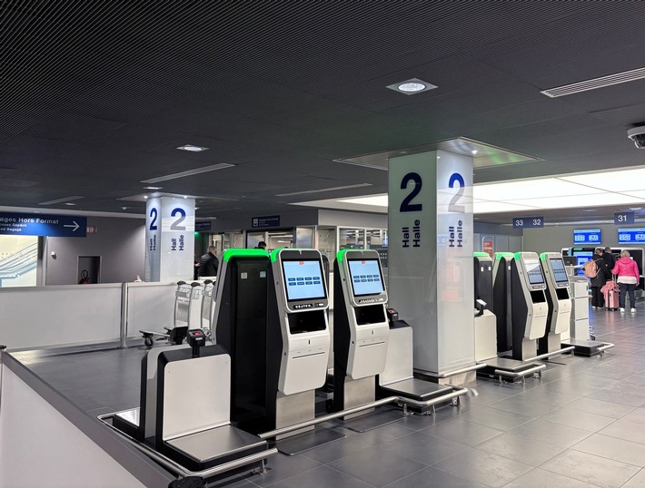 L’EuroAirport modernise son processus d’enregistrement avec des bornes en libre-service (Self Bag Drop)